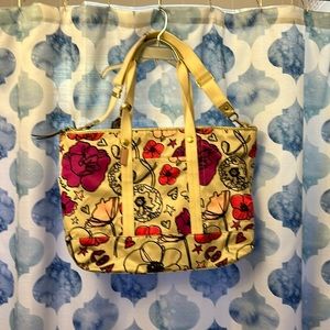 Coach travel bag in bright satin nylon with removable shoulder strap